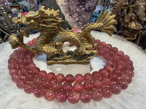 Superb Strawberry quartz mica 10mm gemstone