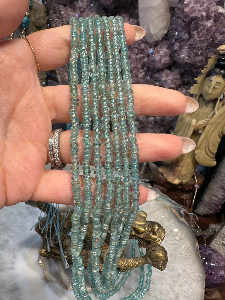 Apatite 4mm golden rondelle gemstone
