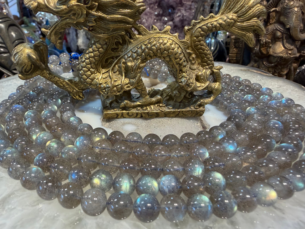 Beautiful labradorite 8mm high flash gemstones