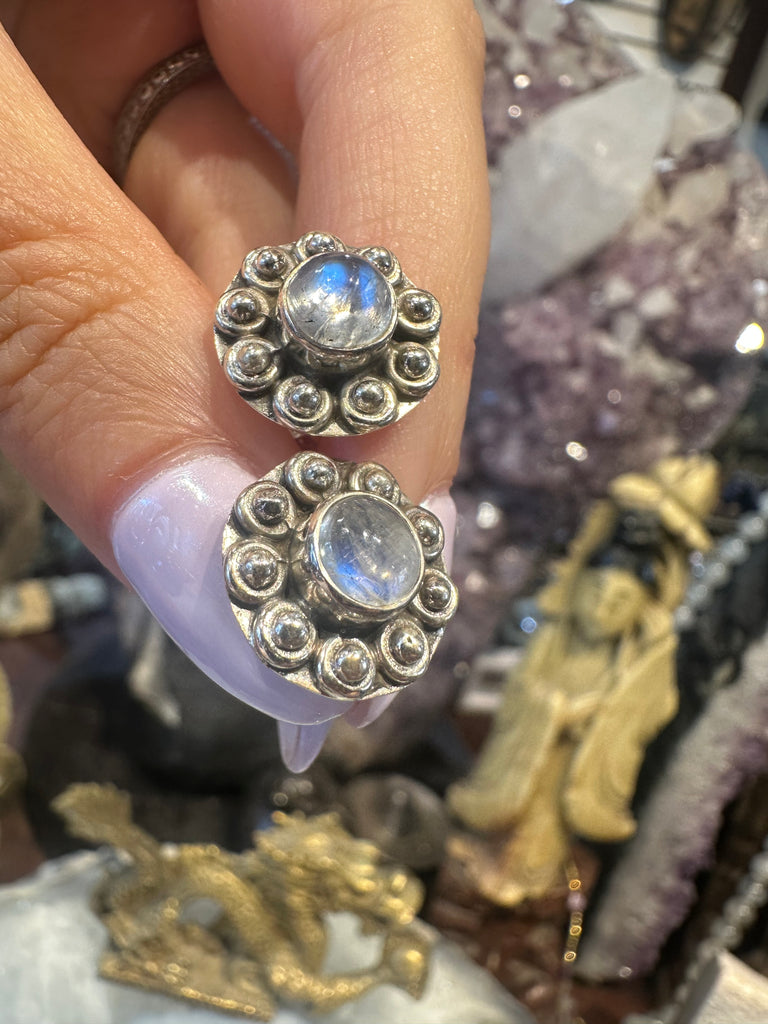 Blue moonstone sterling silver flower stud earrings