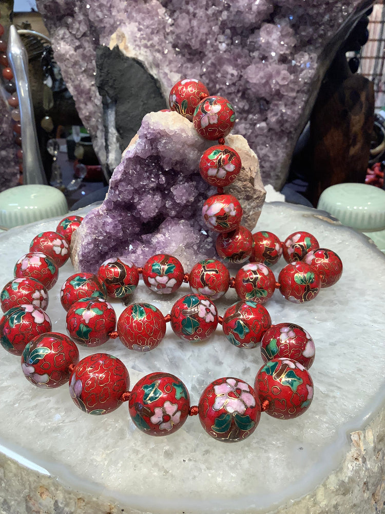 Beautiful Red floral cloisonné knotted necklace