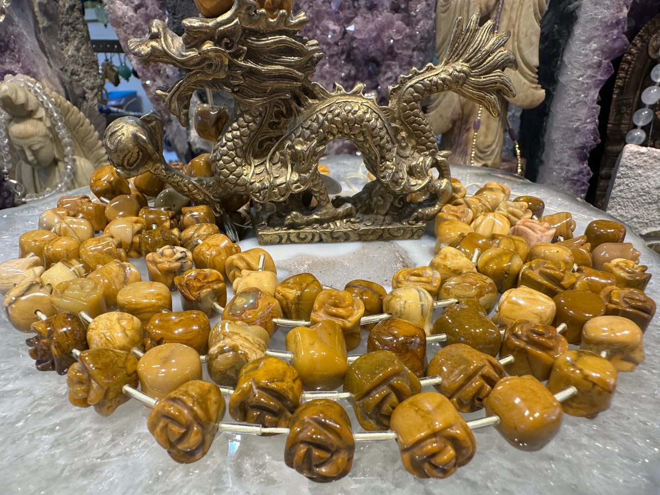 Yellow jasper carved 13mm rosebud