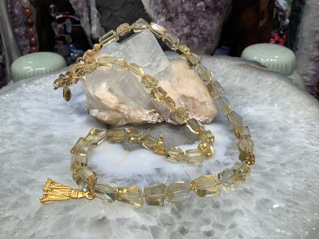 Amazing citrine faceted fancy cut gemstone necklace