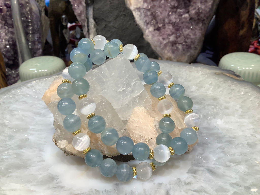 Selenite & blue calcite 8mm gemstone bracelet