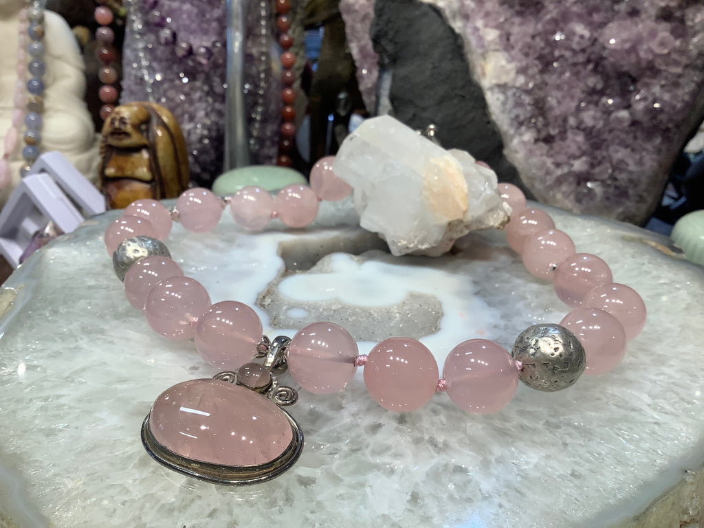 Superb Madagascar rose Quartz pendant gemstone necklace