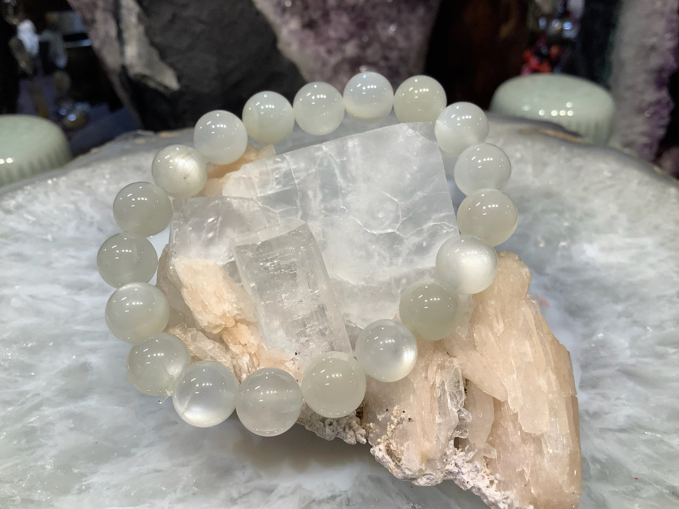 8mm Stunning Chatoyant White moonstone gemstone bracelet