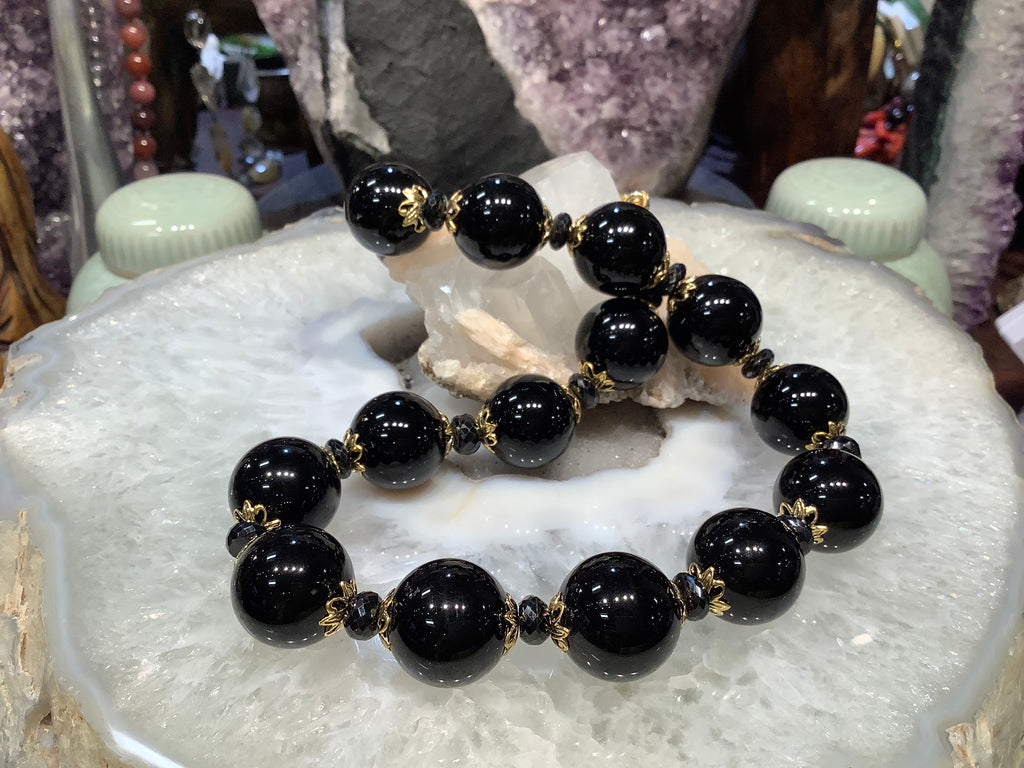 20mm Beautiful Large black agate & gold gemstone necklace