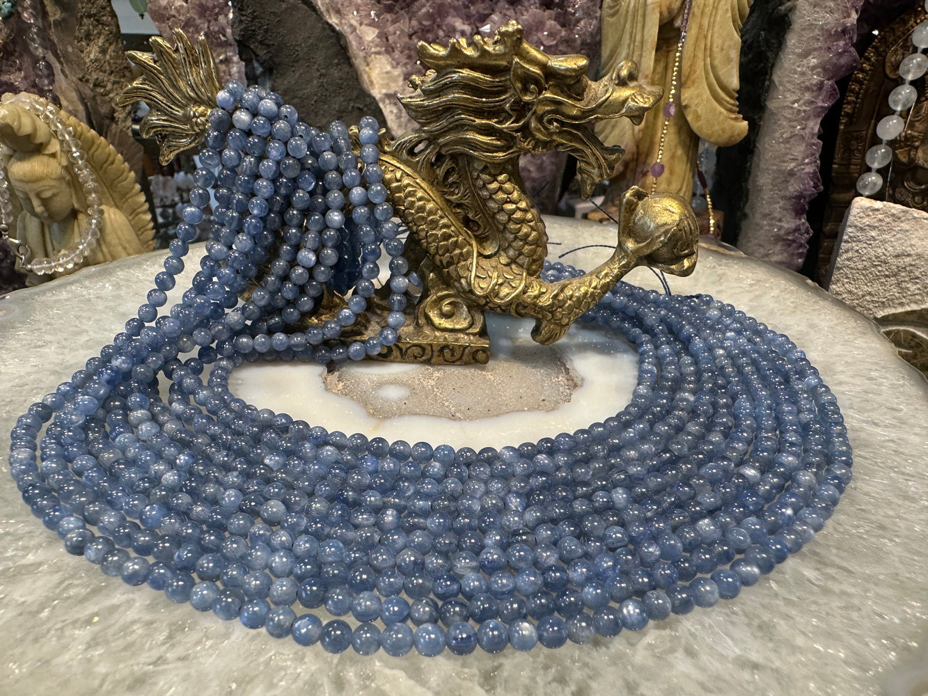 Blue kyanite 4mm gemstones