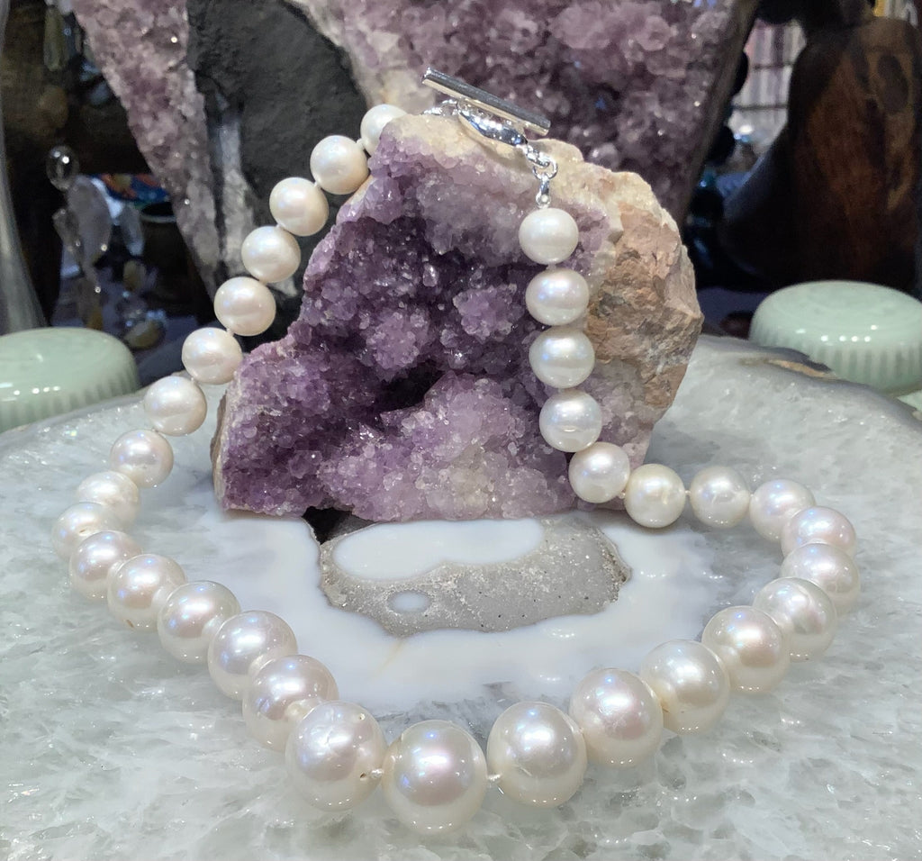 Large Top Quality Stunning Natural White Edison Freshwater Pearl Necklace