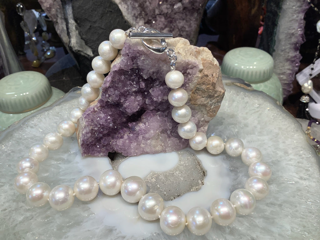 Large Top Quality Stunning Natural White Edison Freshwater Pearl Necklace