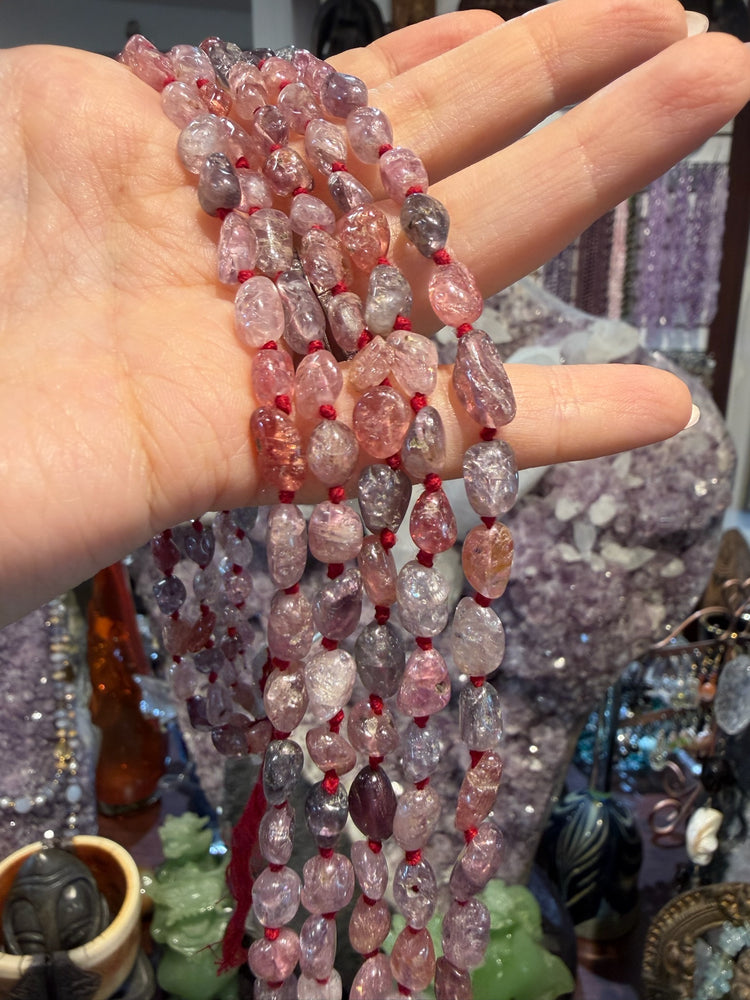 Perles gemmes pépites lisses en spinelle multicolore rare