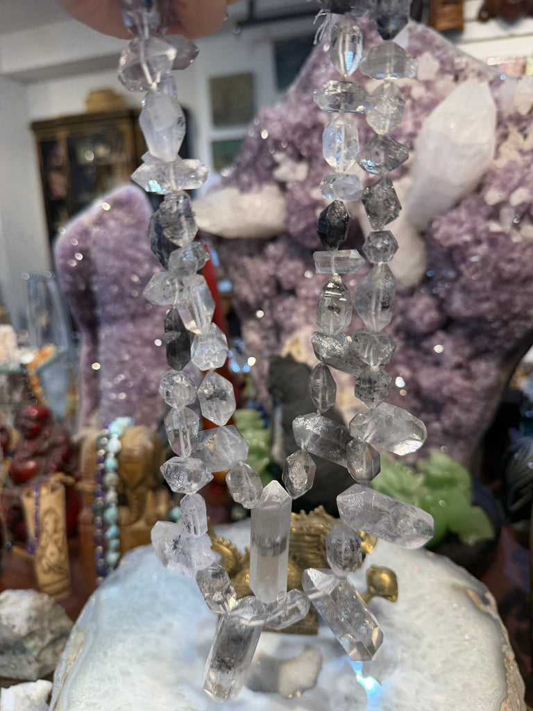 Stunning Tibetan double terminated quartz pendant gemstones beads
