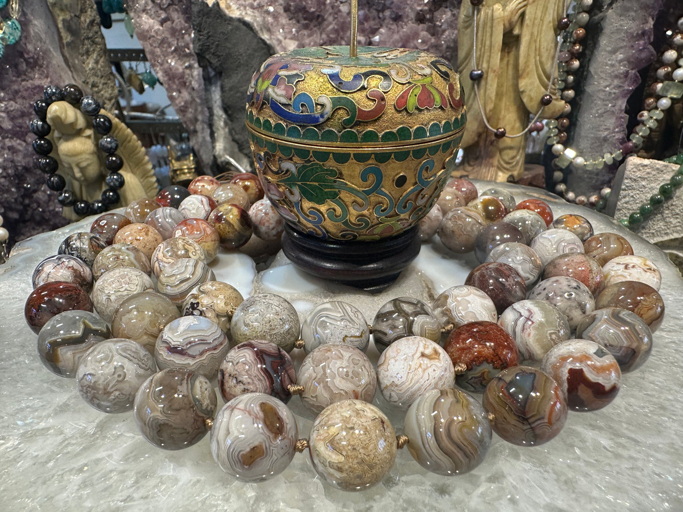 Laguna lace agate 15-17mm gemstones