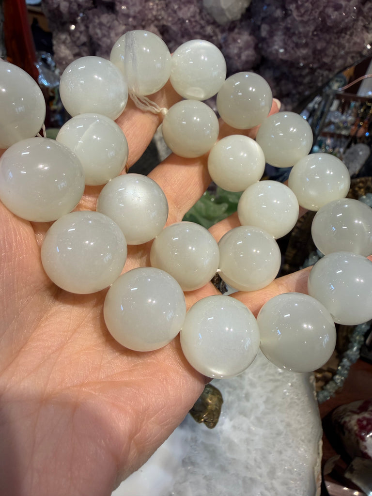 20mm Top White Moonstone Gemstone Beads