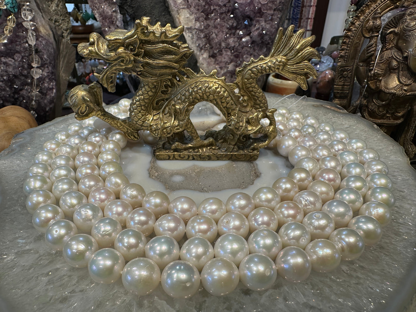 Beautiful White 11-12mm freshwater pearls
