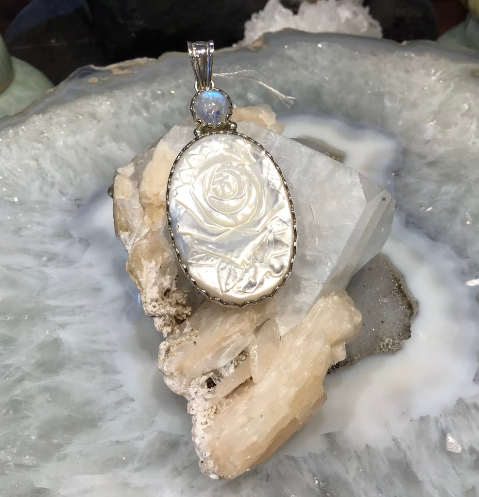 Mother of pearl & moonstone sterling silver pendant