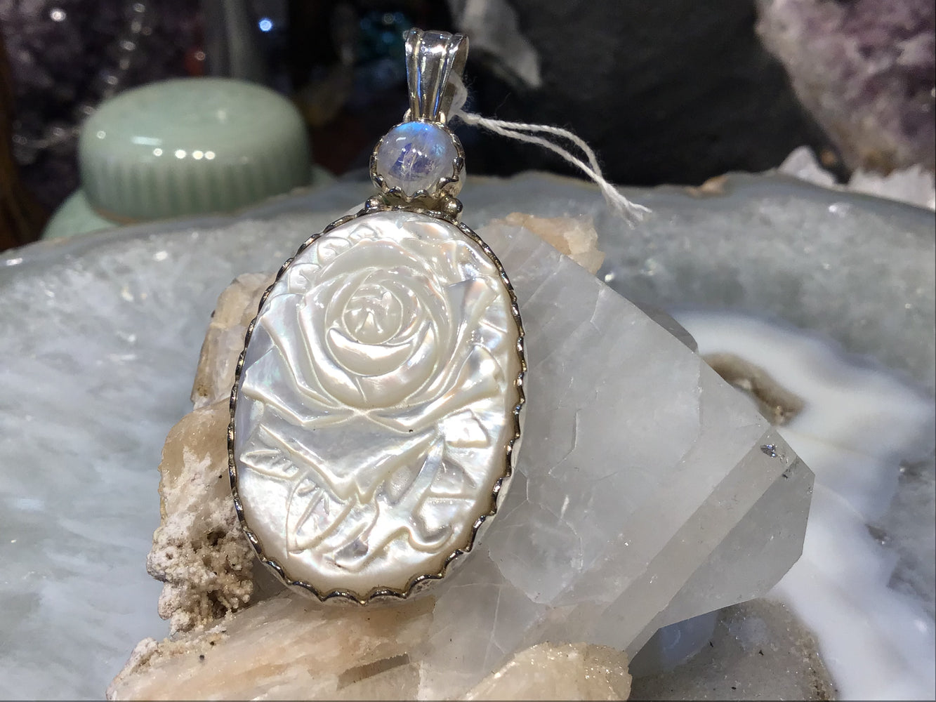 Mother of pearl & moonstone sterling silver pendant