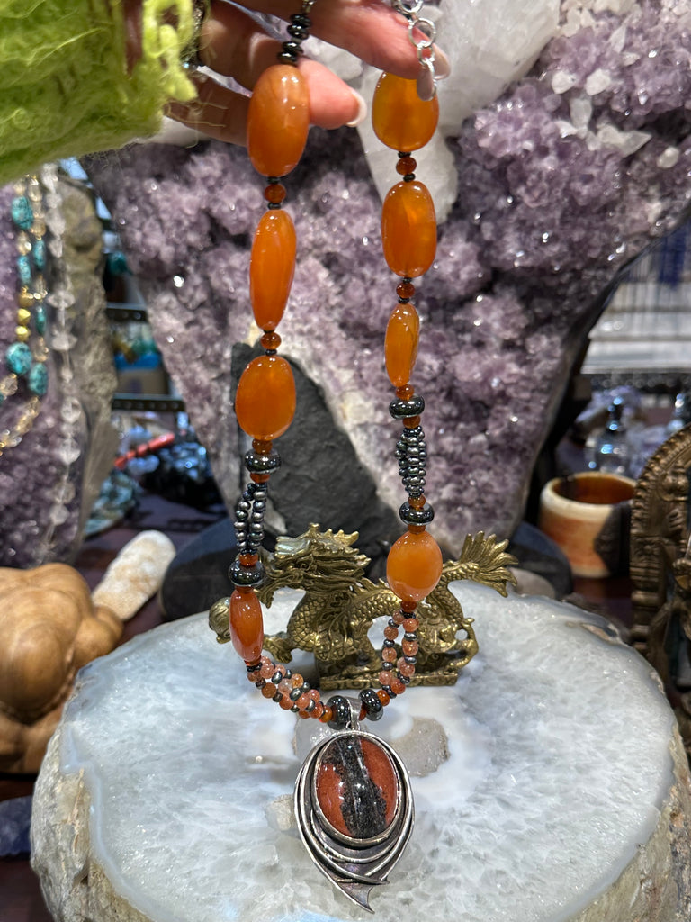 Stunning rare Lodalite phantom quartz & carnelian gemstone necklace