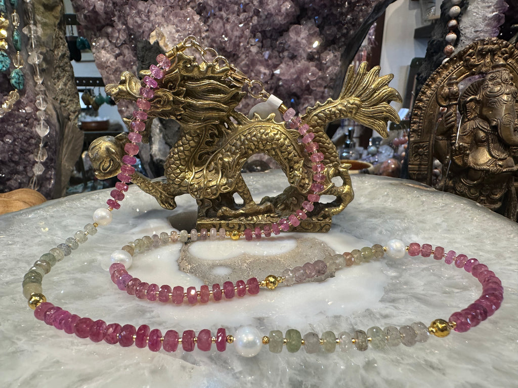 Beautiful Umba sapphire & pearl gemstone necklace