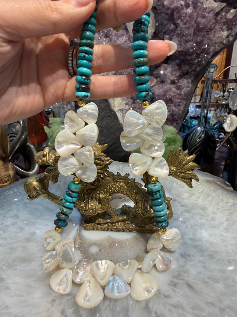 Turquoise & mother of pearl gemstone necklace