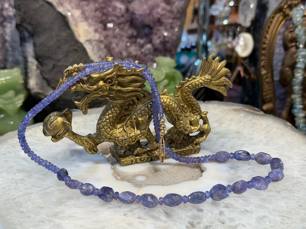 Beautiful Tanzanite faceted gemstone necklace