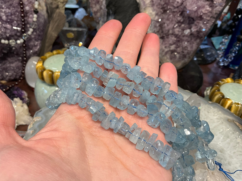 Natural Hand Cut Aquamarine Faceted Gemstone Beads ( 11mmx4mm)
