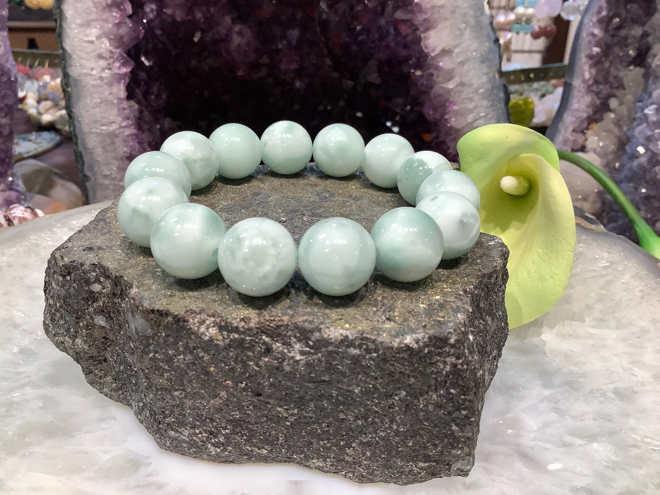 Natural Green Angelite Gemstone Bracelet - 14mm
