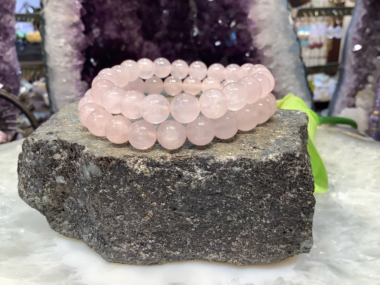 Natural  Pink Rose Quartz round gemstone bracelet - 8mm