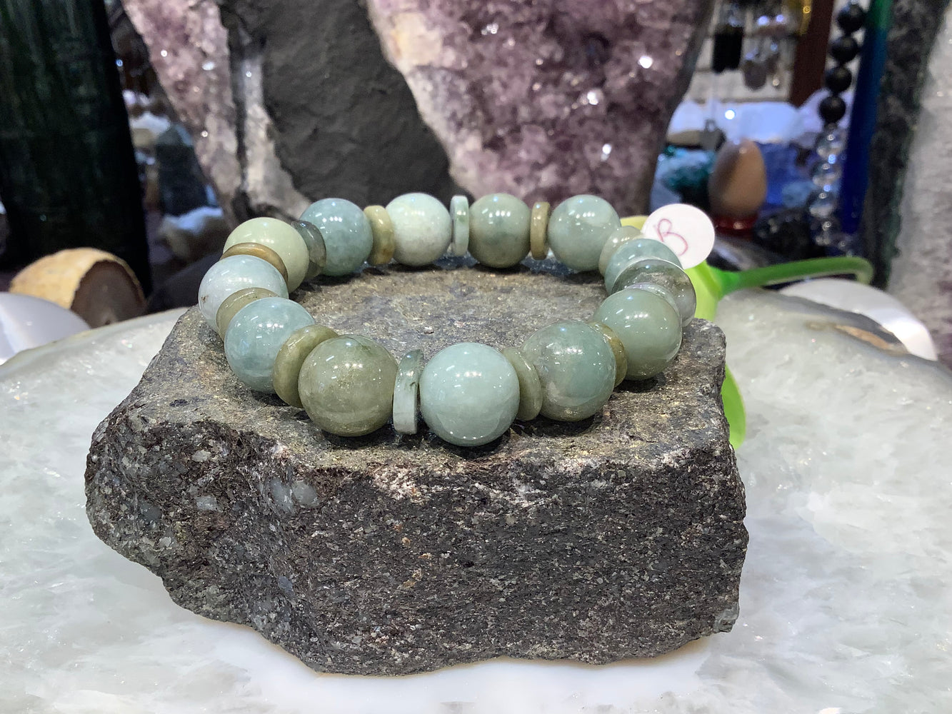Natural green jadeite jade 14mm gemstone bracelet B