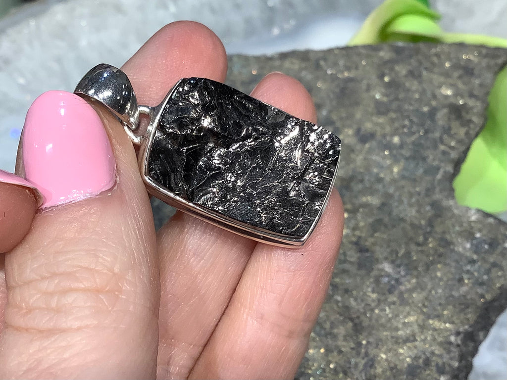 Shungite & sterling rectangle gemstone pendant