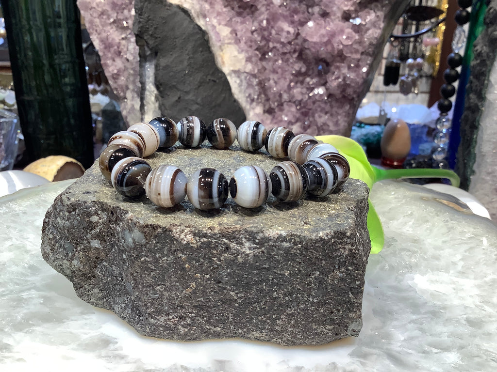 Banded agate 12mm gemstone bracelet