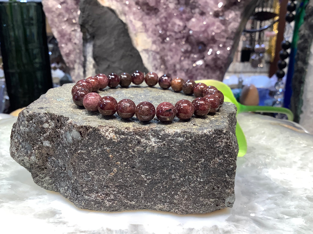Garnet 8mm round gemstone bracelet