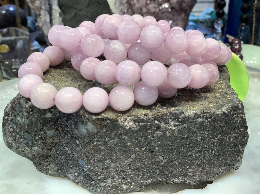 9mm Pink Chatoyant Kunzite Round Gemstone Beads