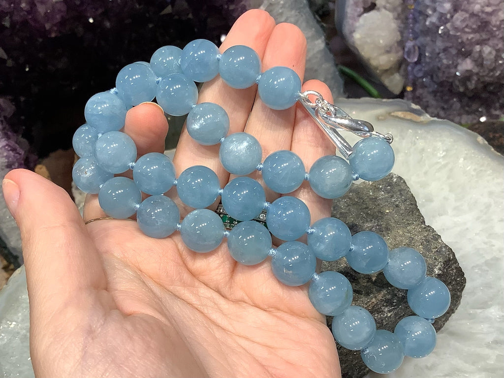 Natural Cat’s Eye Blue Aquamarine Knotted Gemstone Necklace
