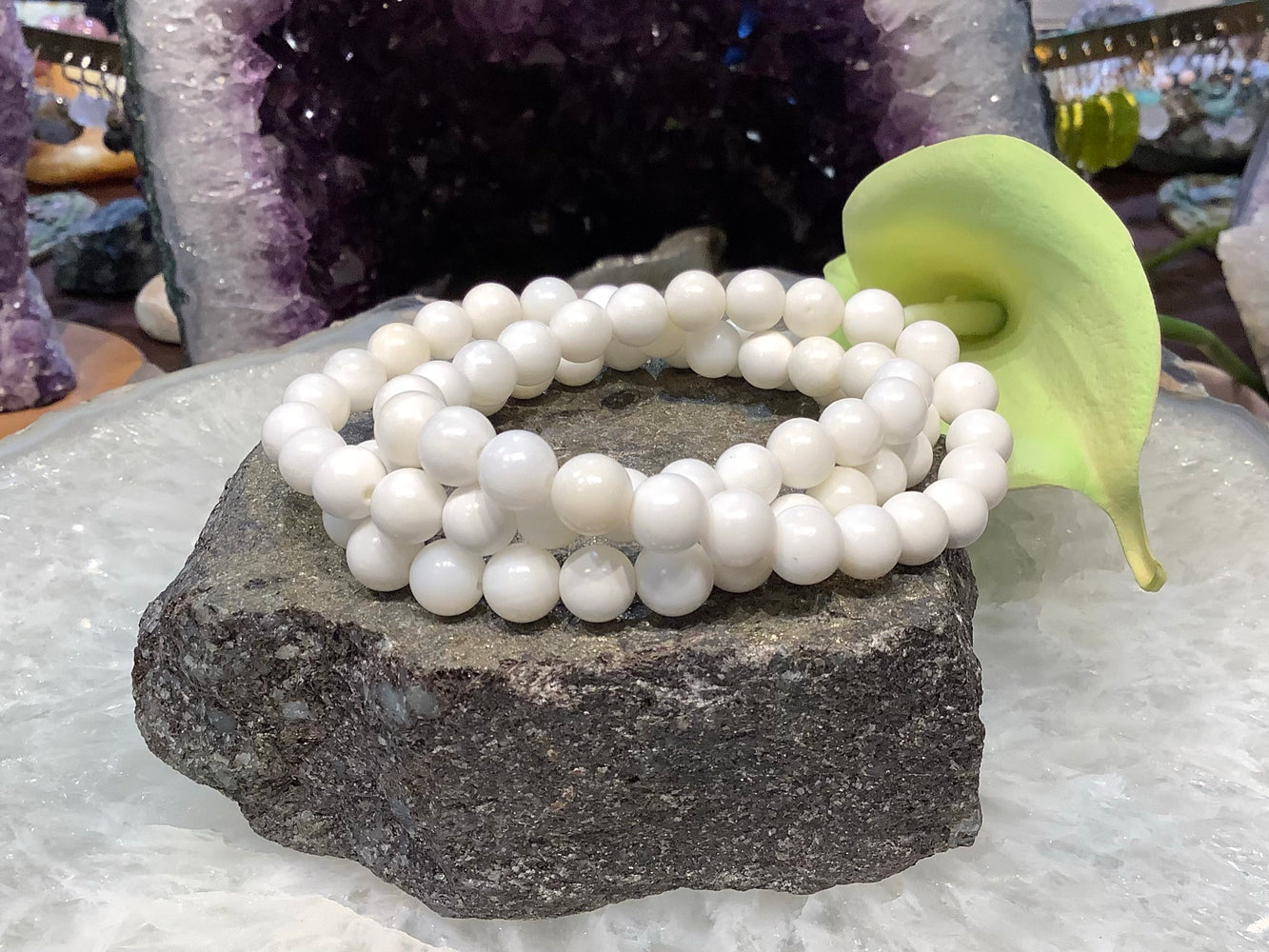 White agate 8mm gemstone bracelet