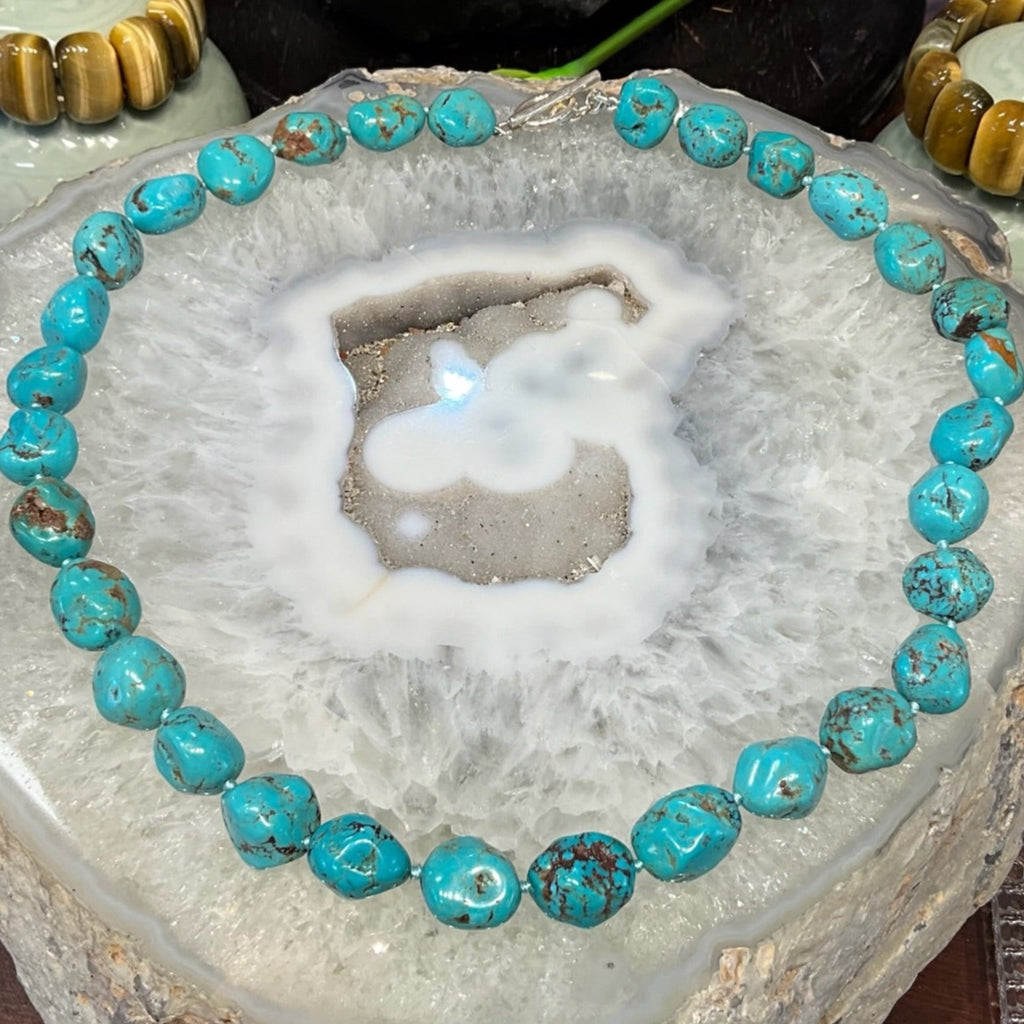 Beautiful Natural Turquoise Nugget Gemstone Knotted Necklace
