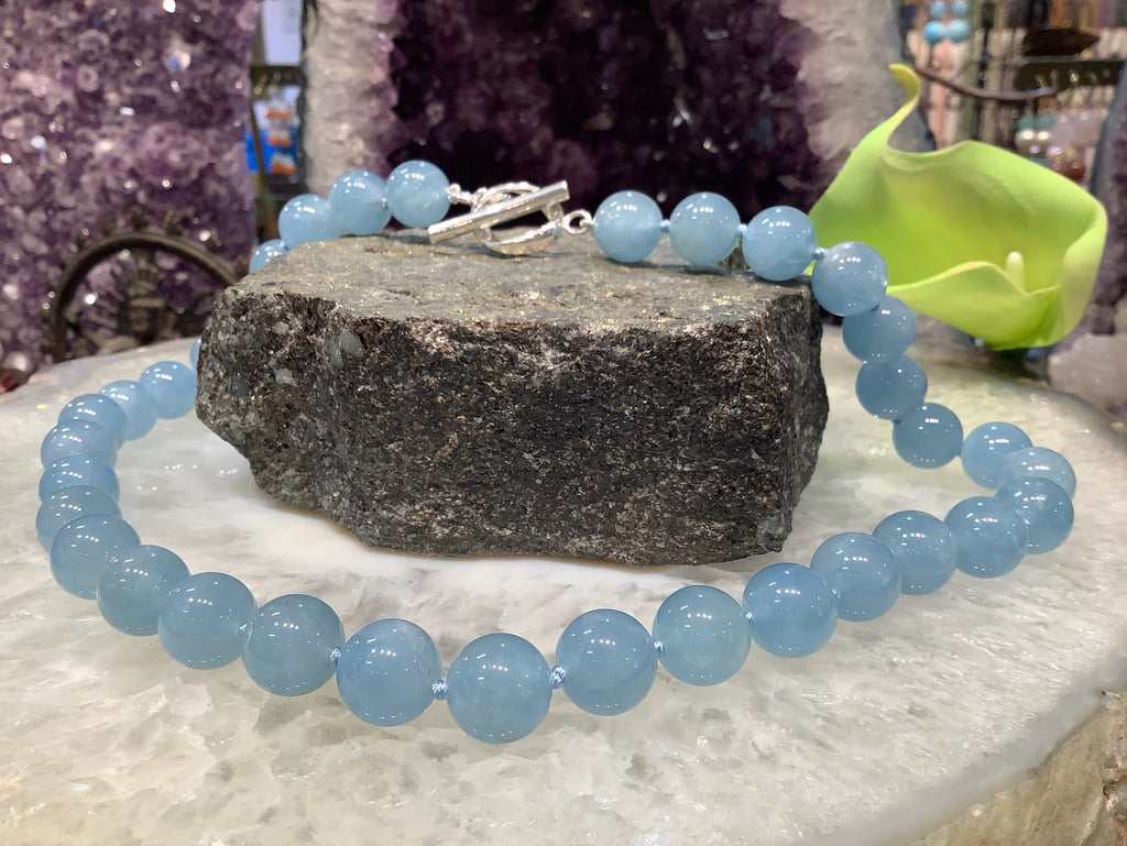 Natural Cat’s Eye Blue Aquamarine Knotted Gemstone Necklace