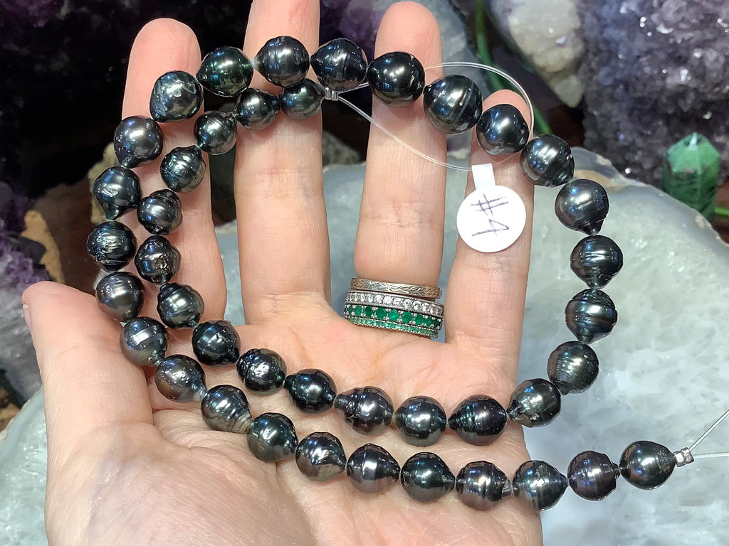 Stunning Natural Tahitian pearls #4 8-11mm