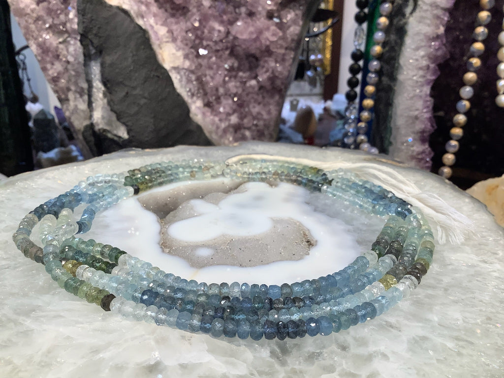 5mm Sparkling Gem Quality Shaded Moss Aquamarine Faceted Gemstone Beads