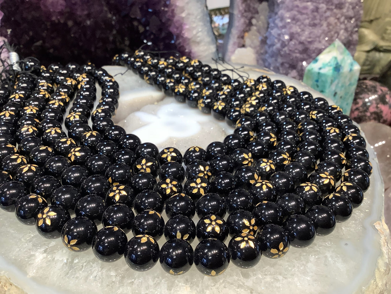 10mm Black Onyx Carved with Flowers Round Gemstone Beads