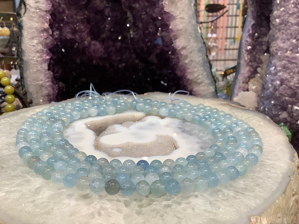Natural Aquamarine mix 8mm round gemstone beads